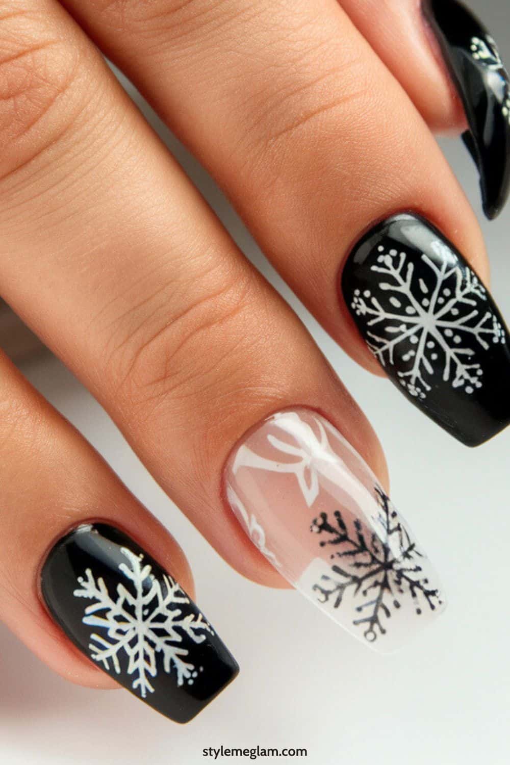 Festive Easy Black Christmas Nails to Copy This Holiday Season