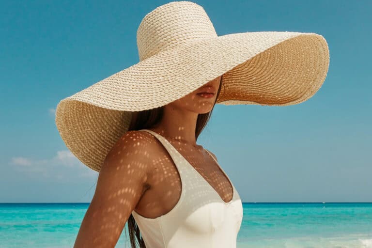 48 Popular Beach Outfits for Women for Your Summer Vacay